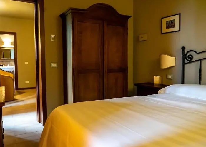 Chiesatonda Hotel 4*