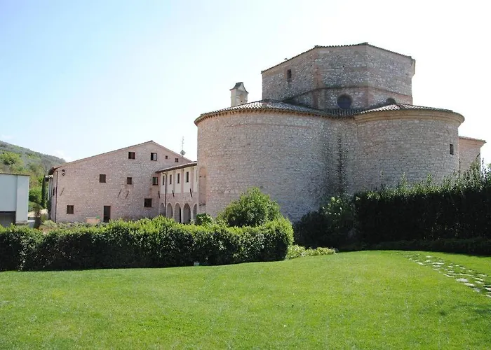 Chiesatonda 4* Spello